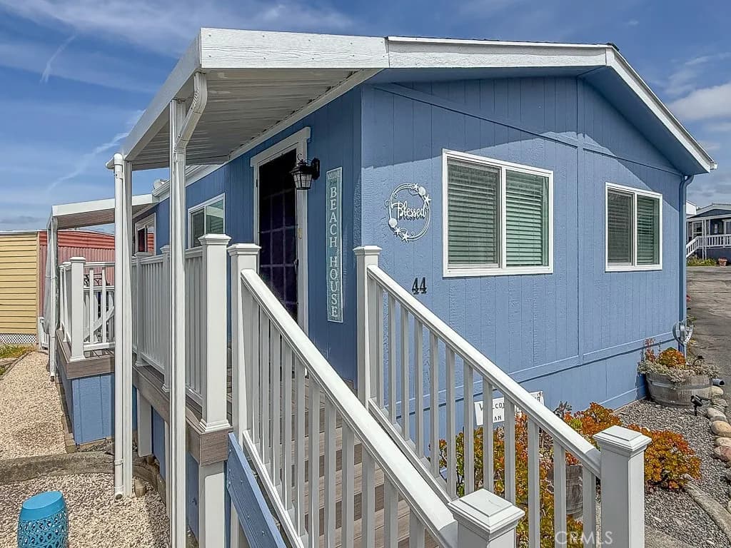2 bed 1 bath Manufactured In Park at 9540 Avonne Avenue 44, San Simeon, California 93452