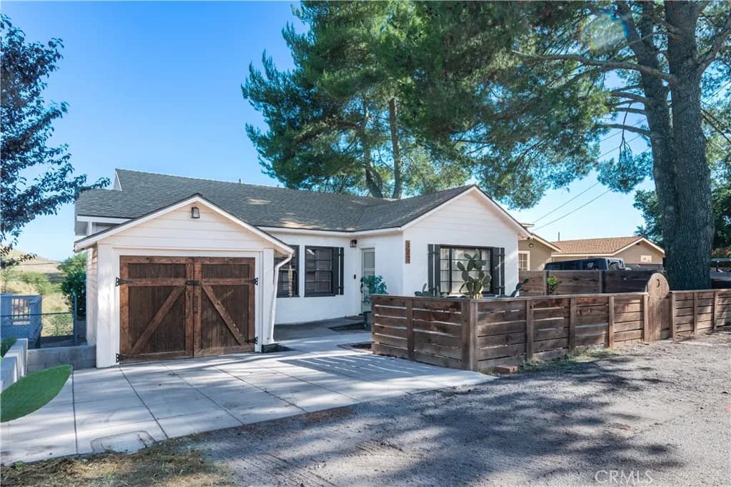3 bed 2 bath Residential at 127 Capitol Hill, Paso Robles, California 93446