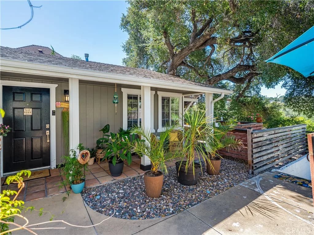5785 Hermosilla, Atascadero, California 93422