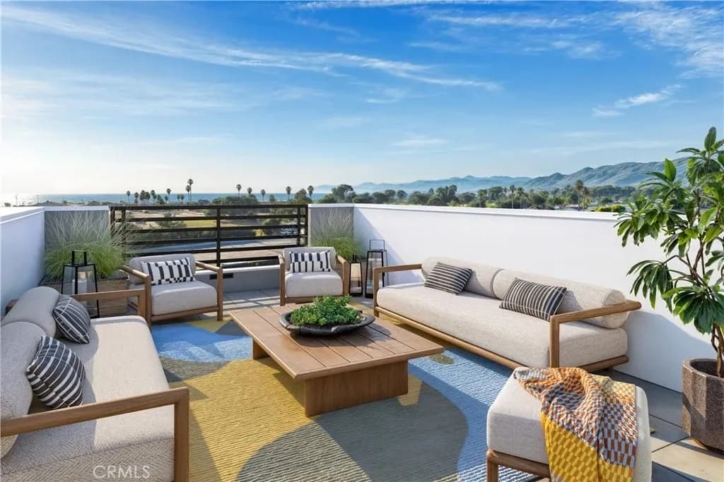 157 2nd Street N 4, Grover Beach, California 93433