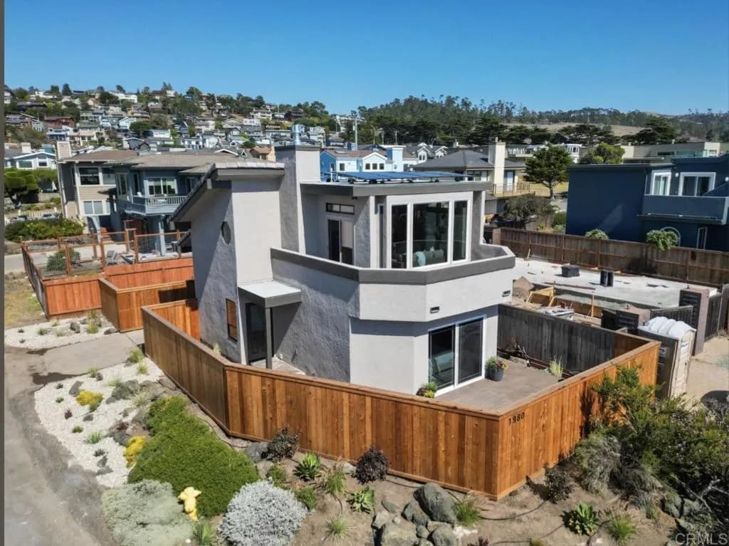 1980 Sherwood Drive, Cambria, California 93428