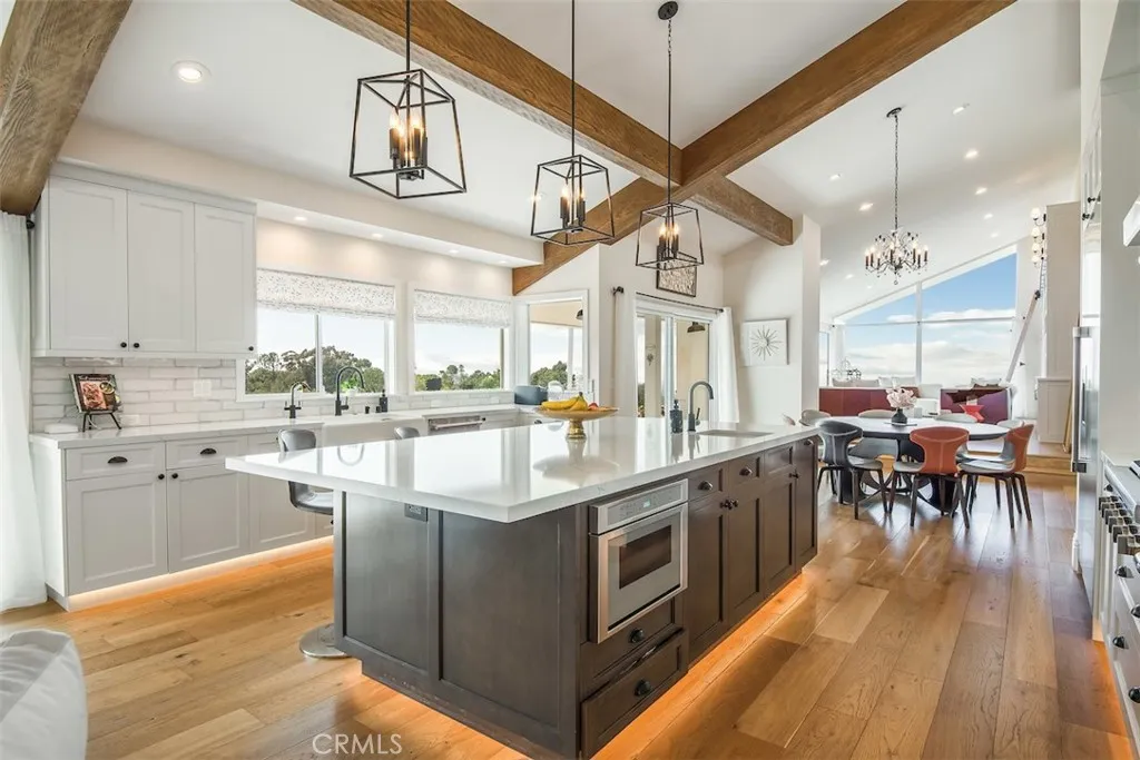 2 El Concho Lane, Rolling Hills, California 90274
