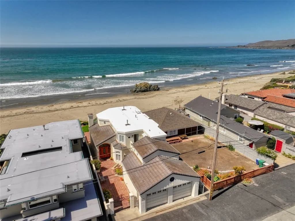 900 Pacific, Cayucos, California 93430