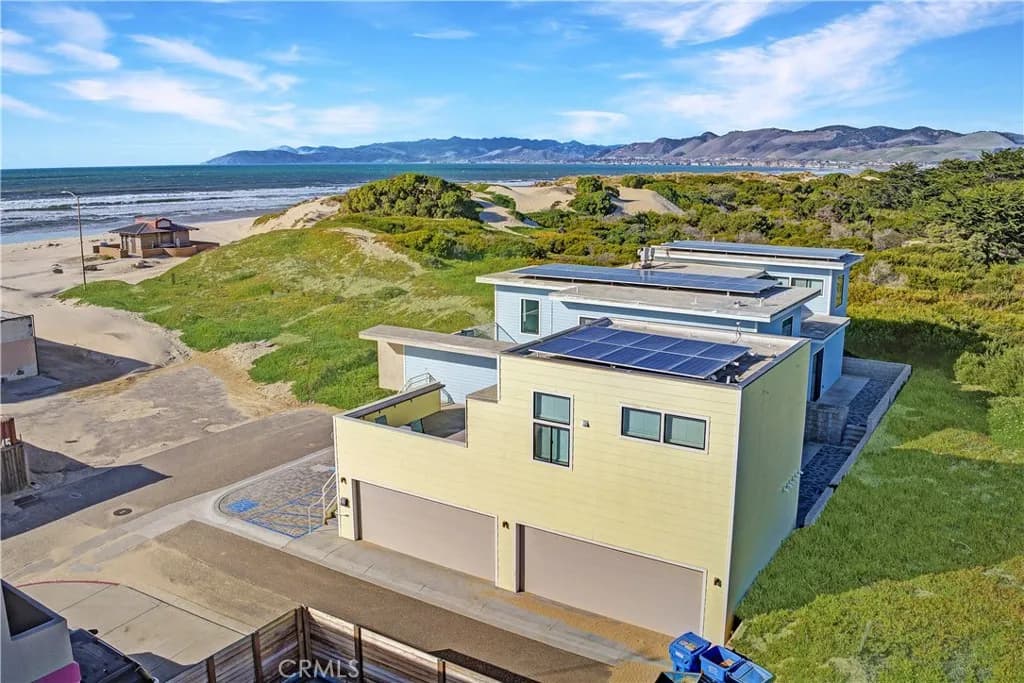 1111 Strand Way, Oceano, California 93445