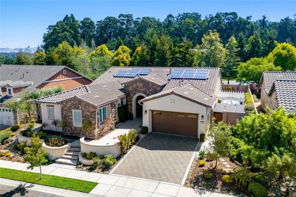 1709 Louise Lane, Nipomo, California 93444