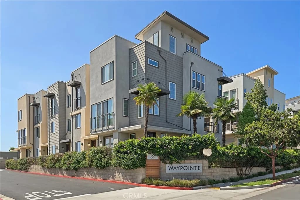 542 E Imperial Avenue, El Segundo, California 90245