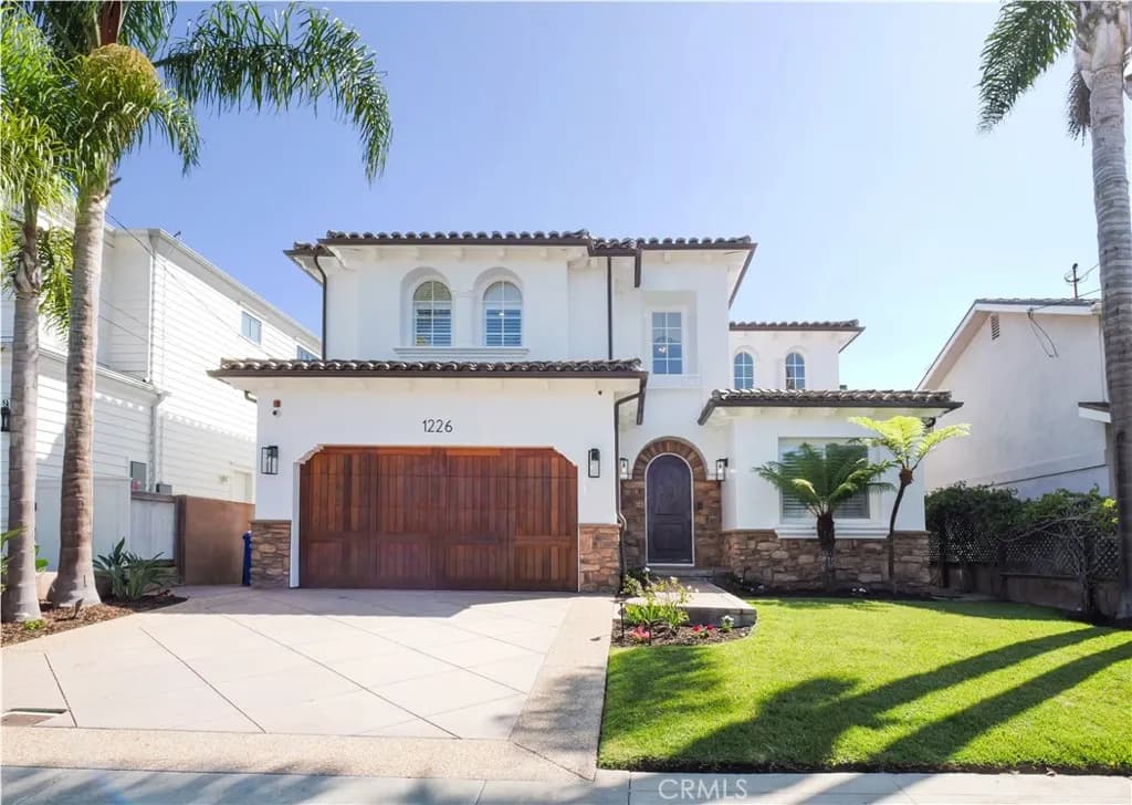 1226 8th Street, Manhattan Beach, California 90266