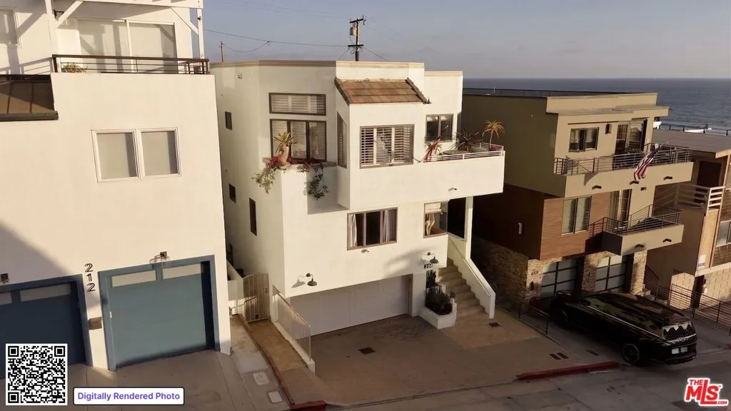 208 43rd Street, Manhattan Beach, California 90266