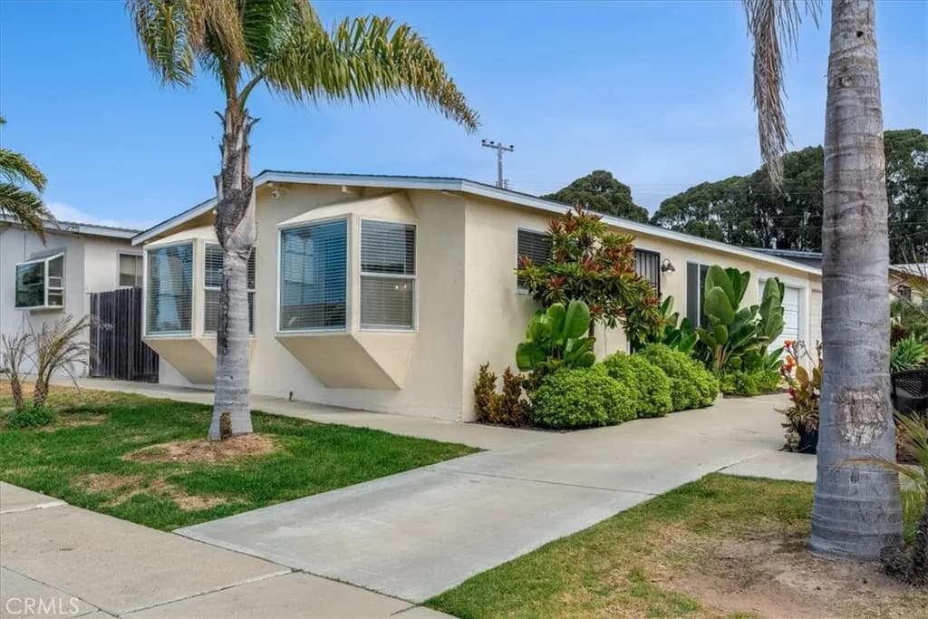 1341 Dewey, Oceano, California 93445
