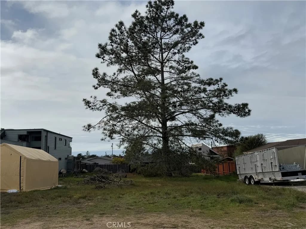 1455 13th Street, Los Osos, California 93402