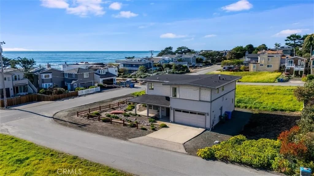 305 Ivar Street, Cambria, California 93428