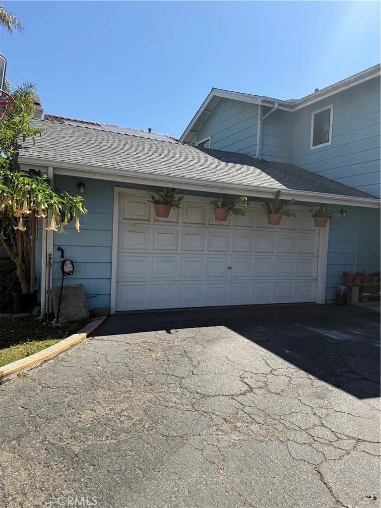 542 Rockaway Avenue, Grover Beach, California 93433