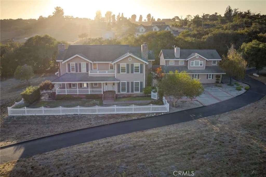 1403 Noyes Road, Arroyo Grande, California 93420