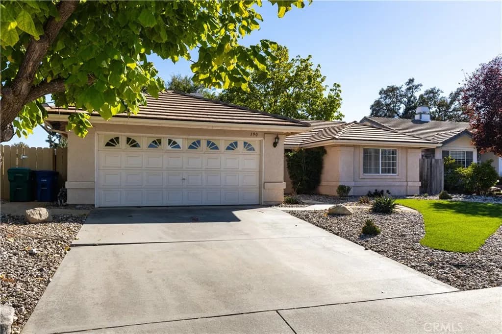 190 Stonebridge Lane, Paso Robles, California 93446