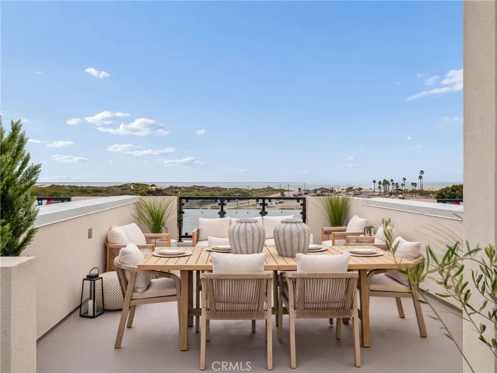 149 2nd Street N, Grover Beach, California 93433